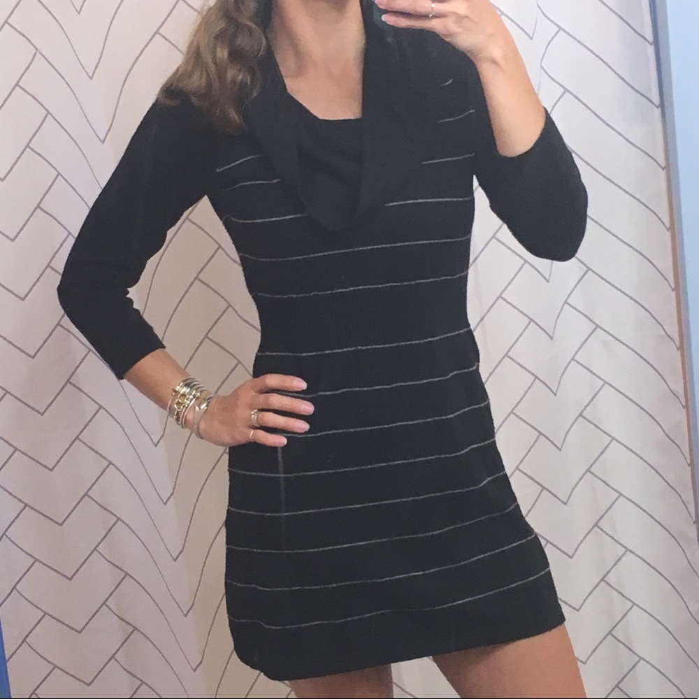 🖤 Metaphor Striped Crowl Neck Sweater Dress
